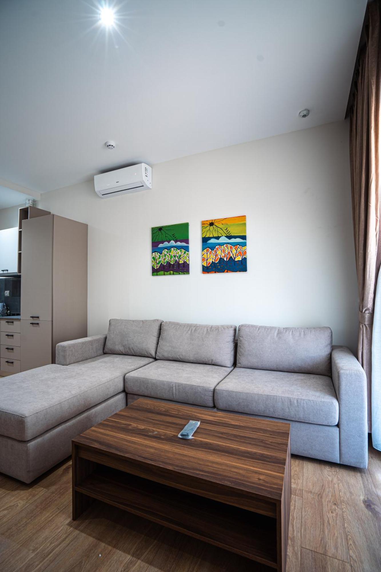 Elite Aparthotel Tirana