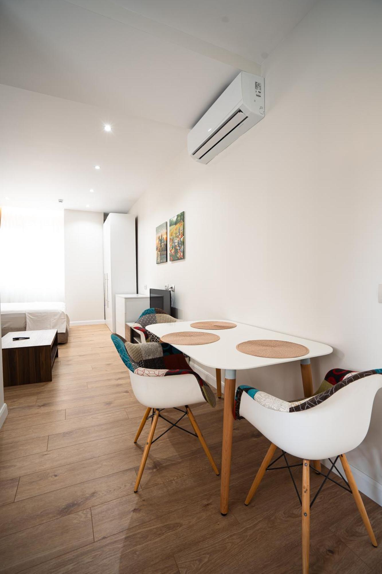 Elite Aparthotel *
