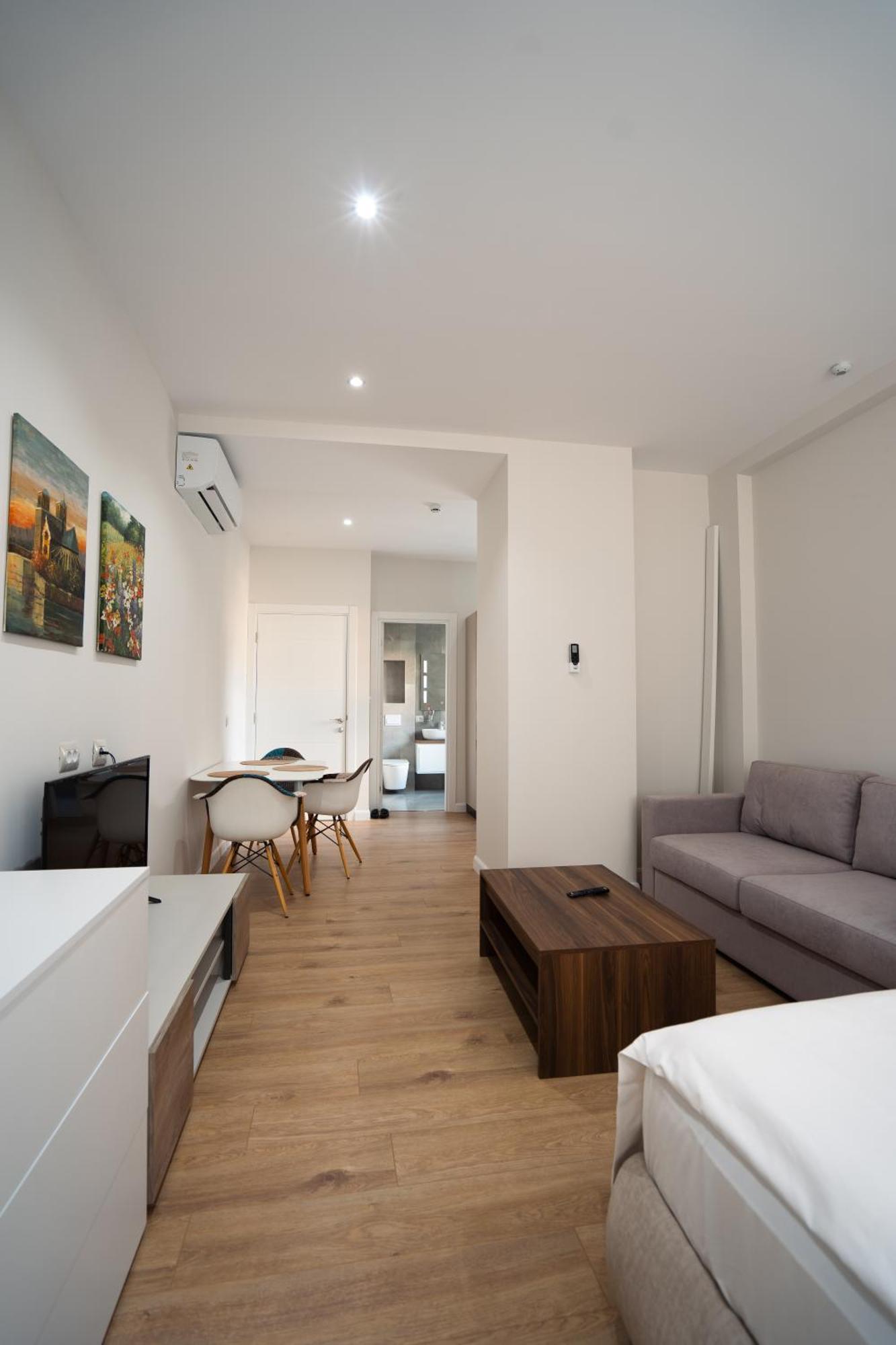 Aparthotel Elite *